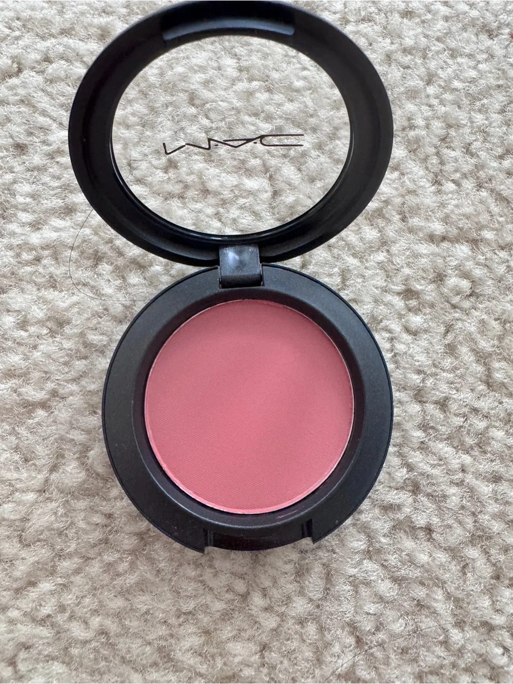 MAC Cosmetics Sheertone Blush - Pinch me